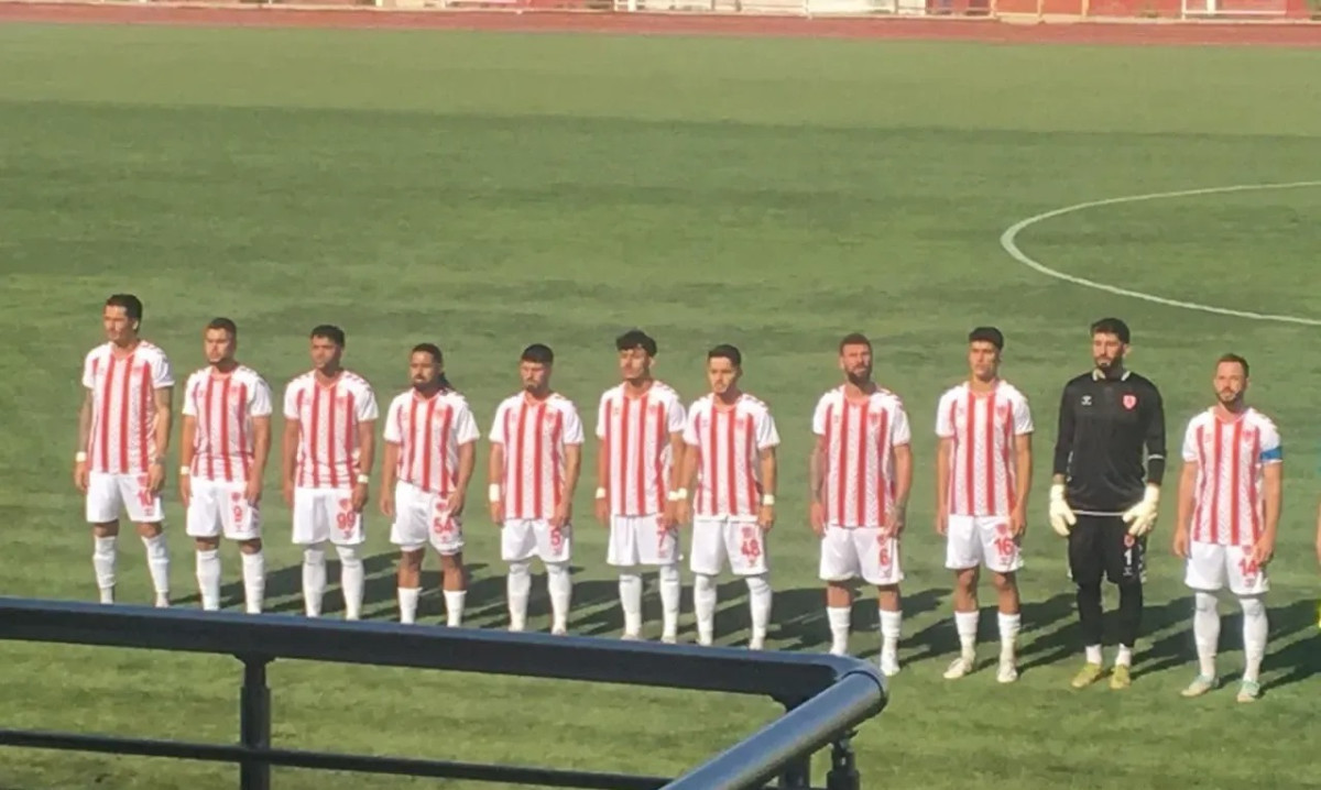 NEVŞEHİR BELEDİYESPOR İZMİR'DEN 1 PUANLA DÖNDÜ