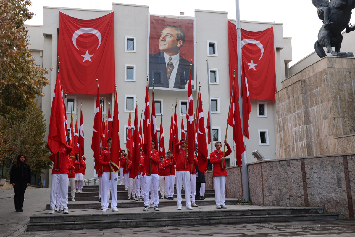 SAYGI, ÖZLEM VE RAHMETLE ANIYORUZ