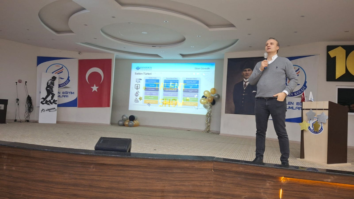 YAPAY ZEKA VE SİBER GÜVENLİK KONFERANSI DÜZENLENDİ